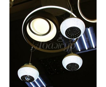 Люстра светодиодная 5231/3 WT